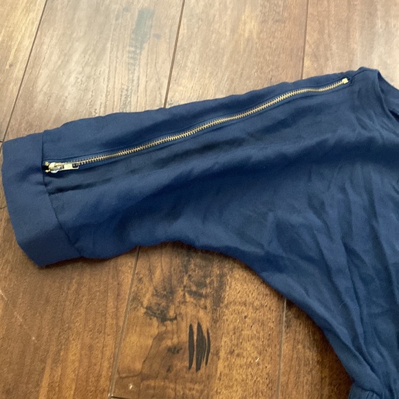Forever 21 Navy Blue Short Dress with Gold Zipper details - Picture 2 of 2